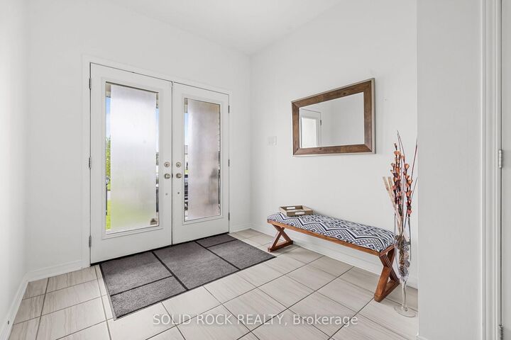 Property Photo: 6617 Calwood Avenue E ON K4P 1H1