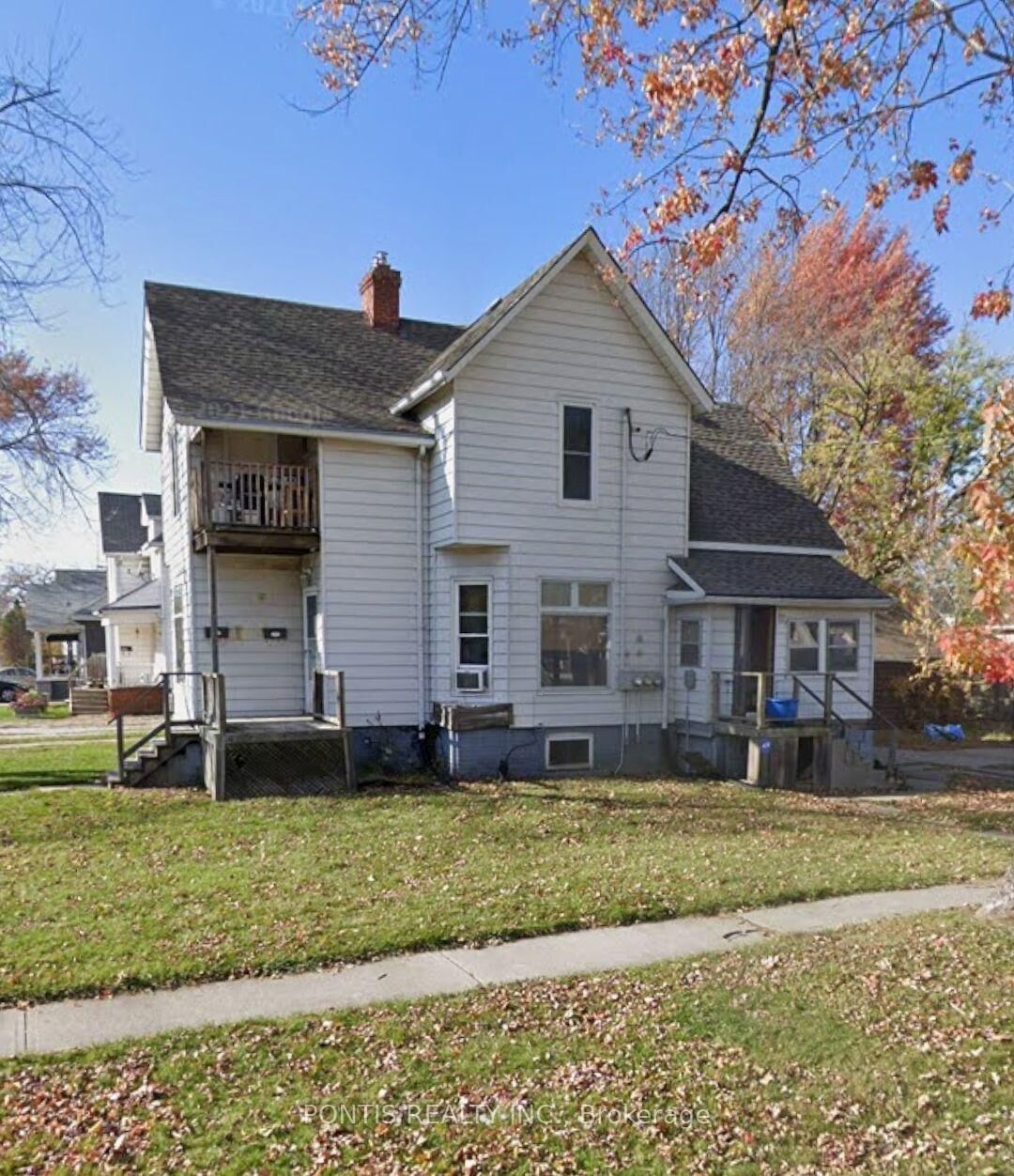 Property Photo:  452 Confederation Street First Floor  ON N7T 3G8 