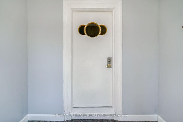 Property Photo: 632 Trethewey Drive ON M6M 4C3