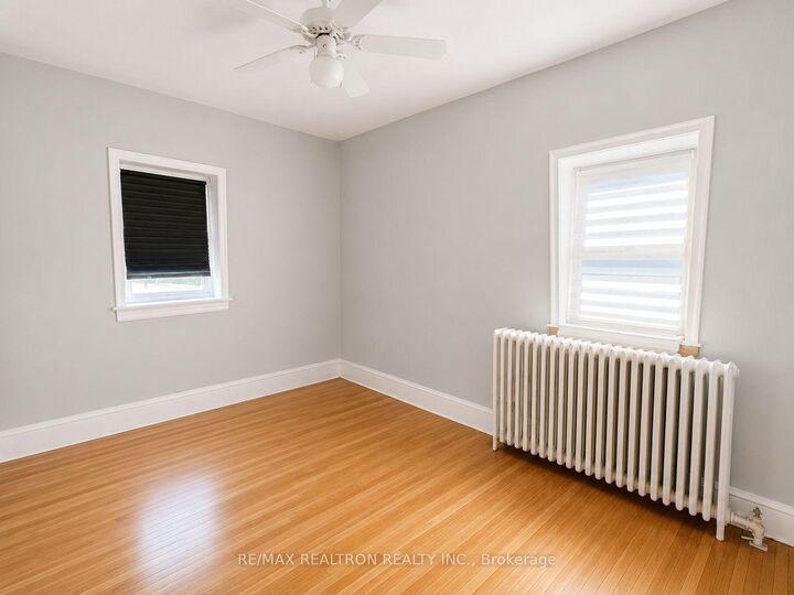 Property Photo:  502 Queen Street E  ON M5A 1V2 