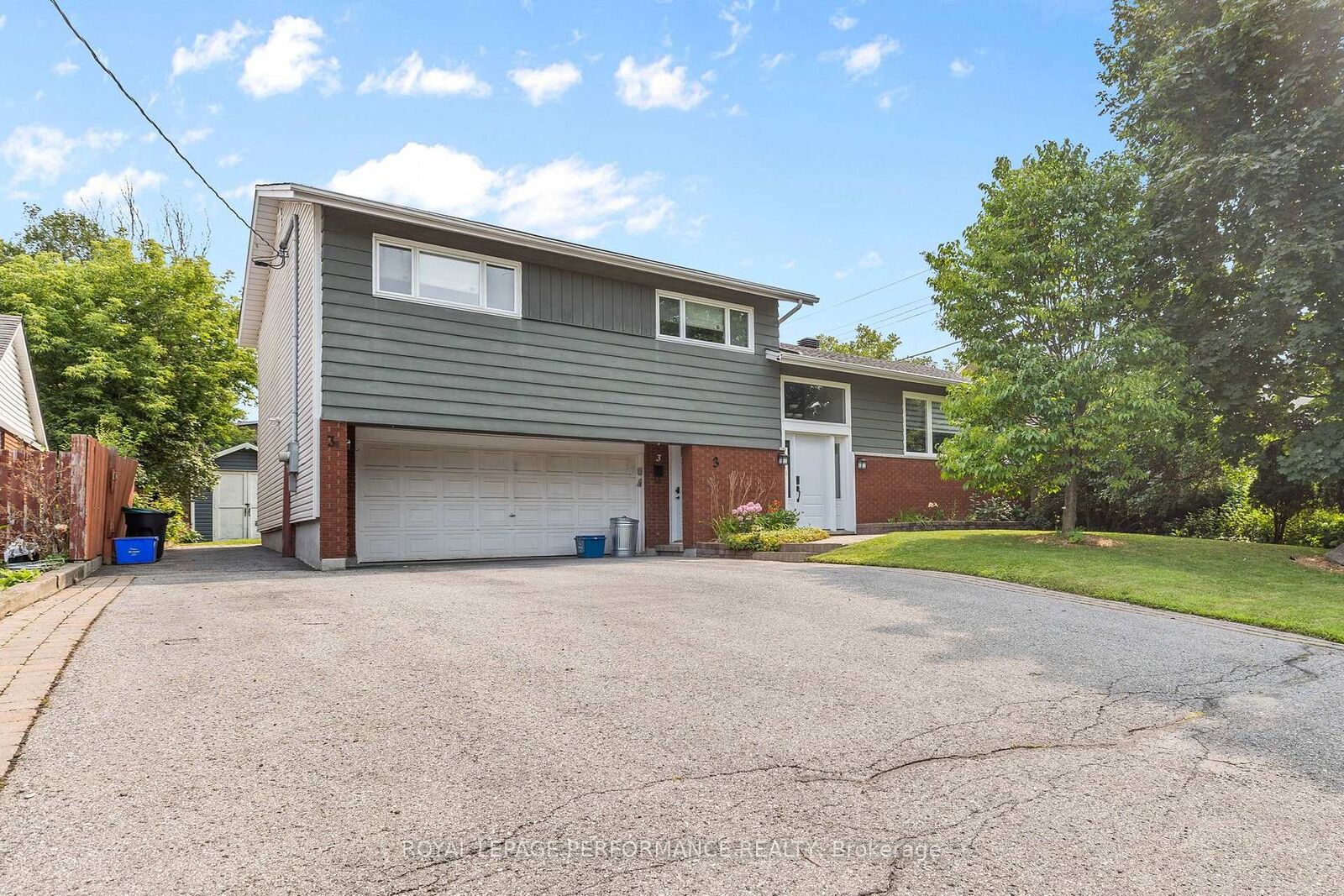 Property Photo: 3B Birchwood Drive ON K2E 5S7