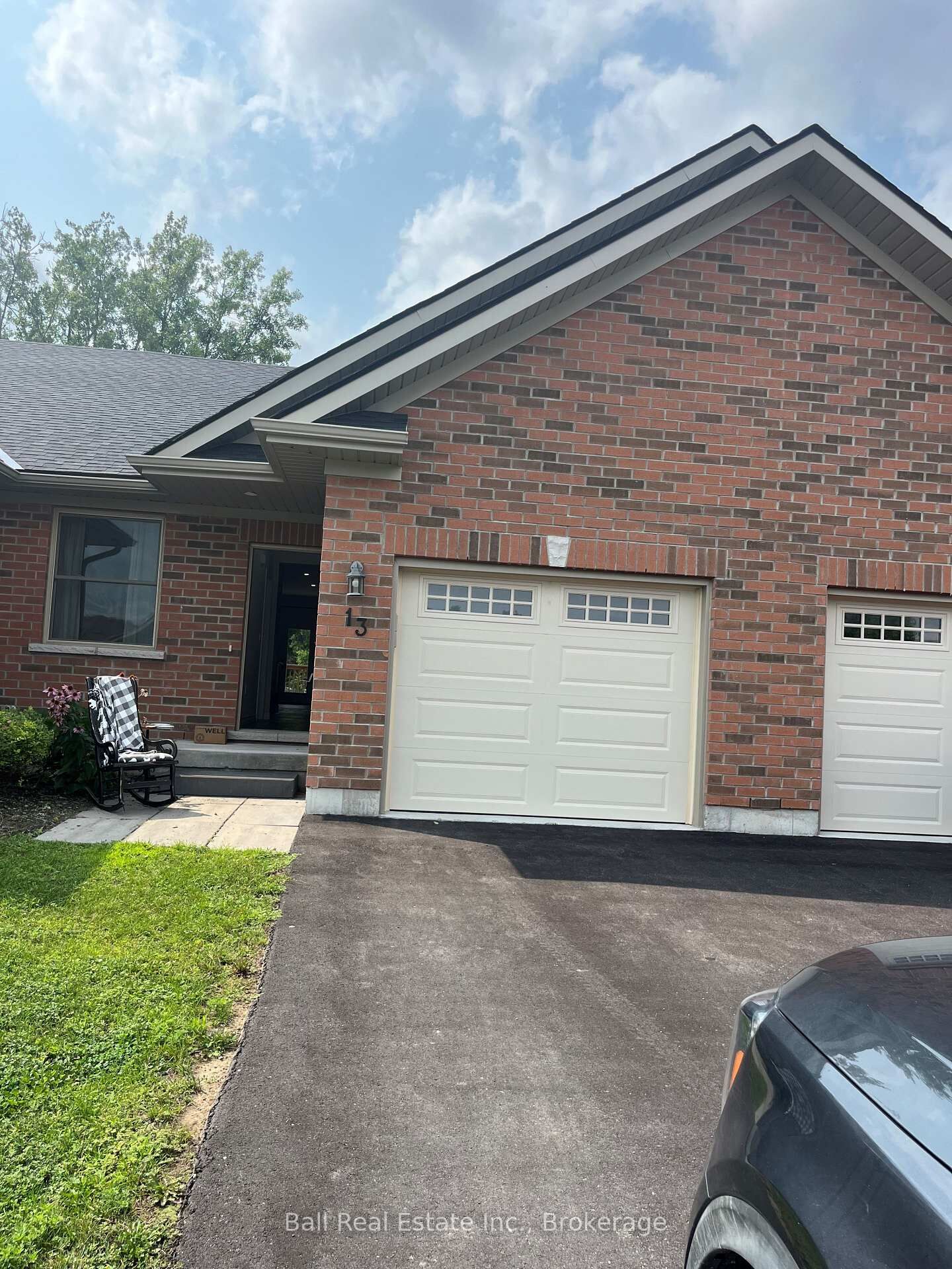 Property Photo: 13 Carrick Street S ON K0K 3E0