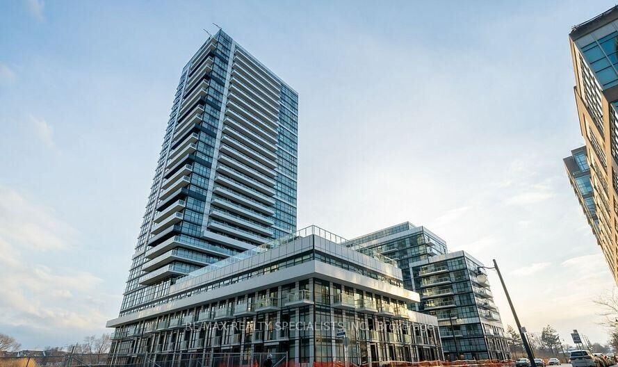 Property Photo:  251 Manitoba Street 809  ON M8Y 0C7 