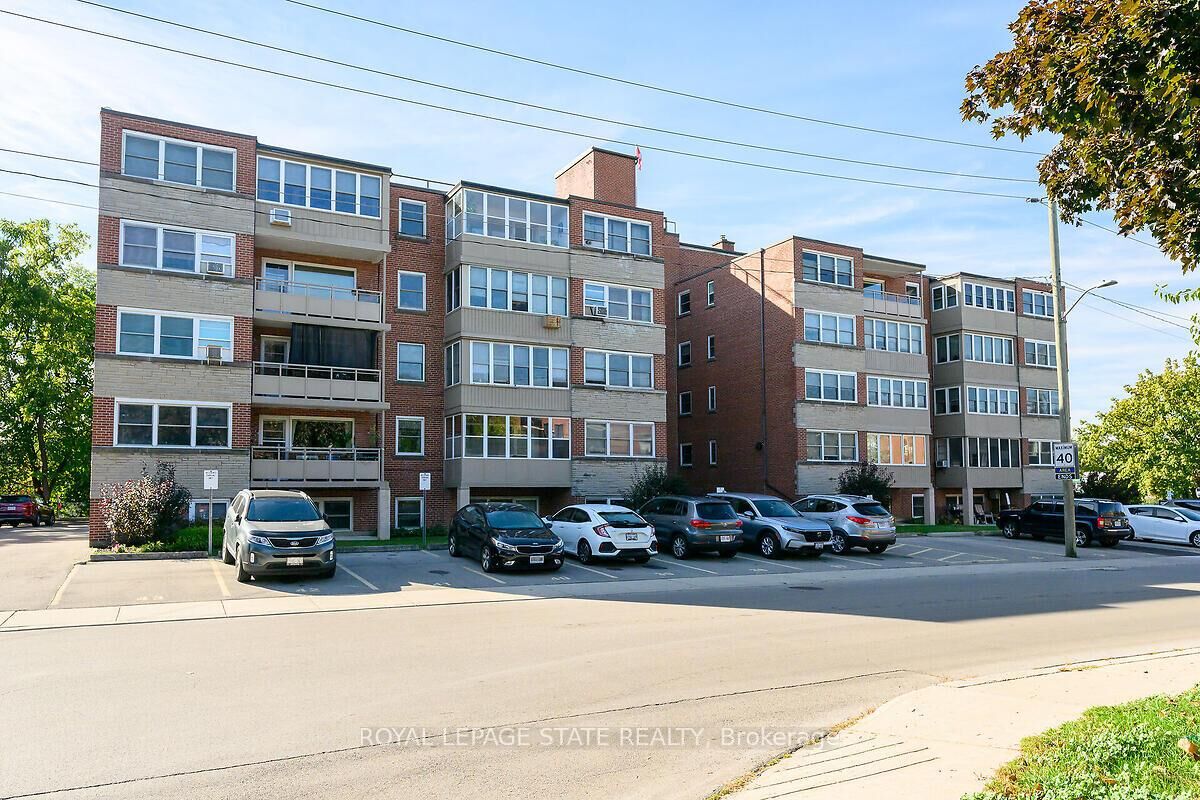 Property Photo:  9 Grant Boulevard 107  ON L9H 4L5 