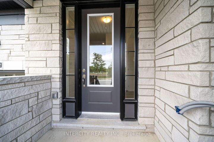 Property Photo: 612 Glasgow Road ON L7E 4N1