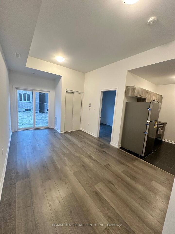 Photo de la propriété:  9 Hay Lane 1  ON L9J 0C2 