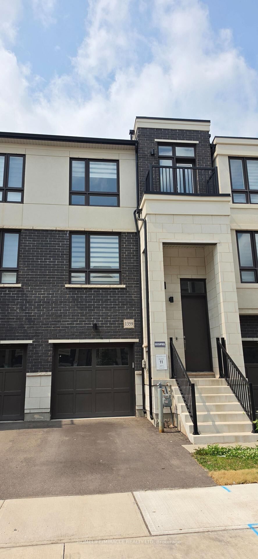 Property Photo: 1359 Kaniv Street ON L6M 5R3