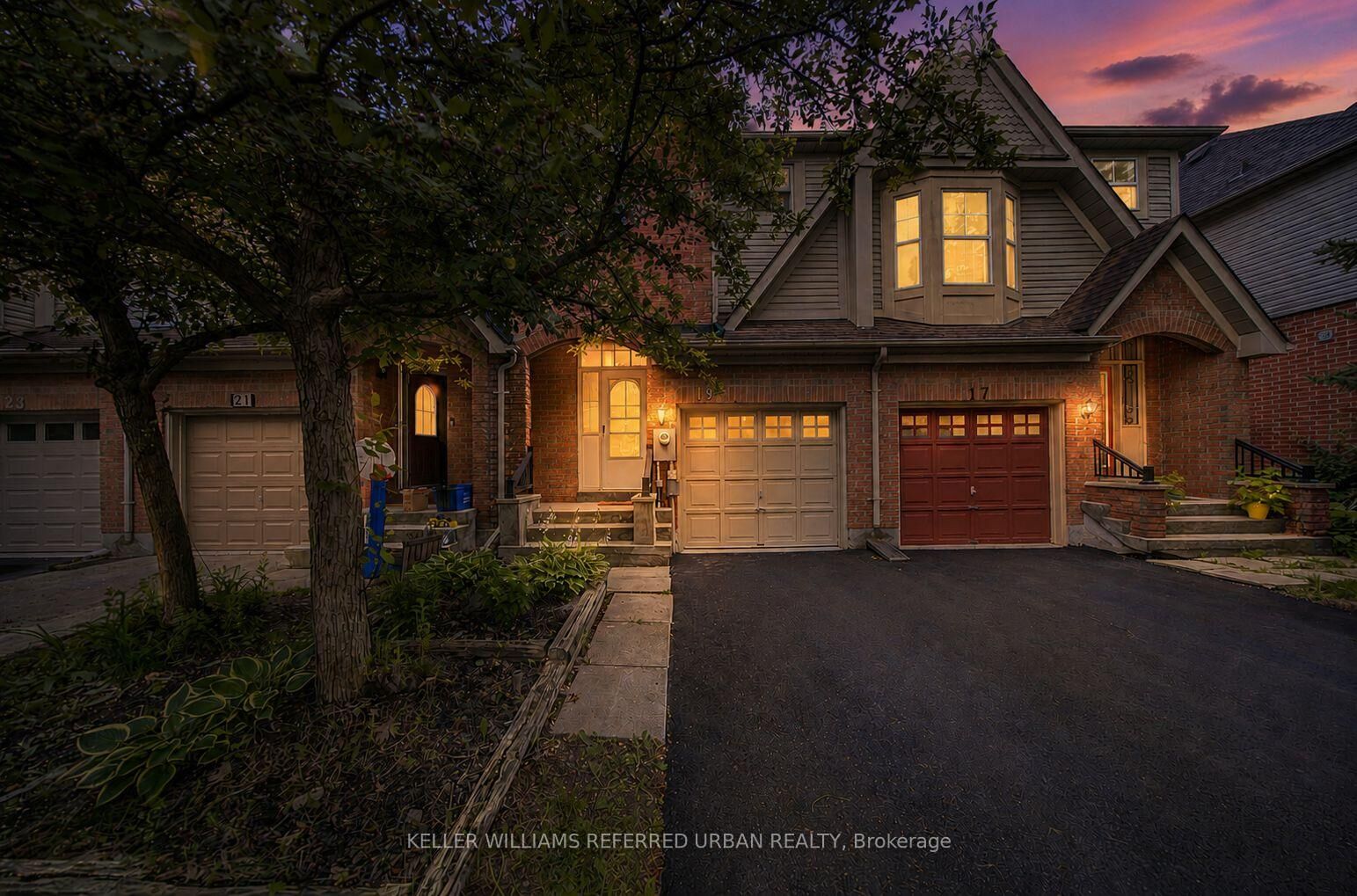 Property Photo: 19 Evelyn Buck Lane ON L4G 7H9