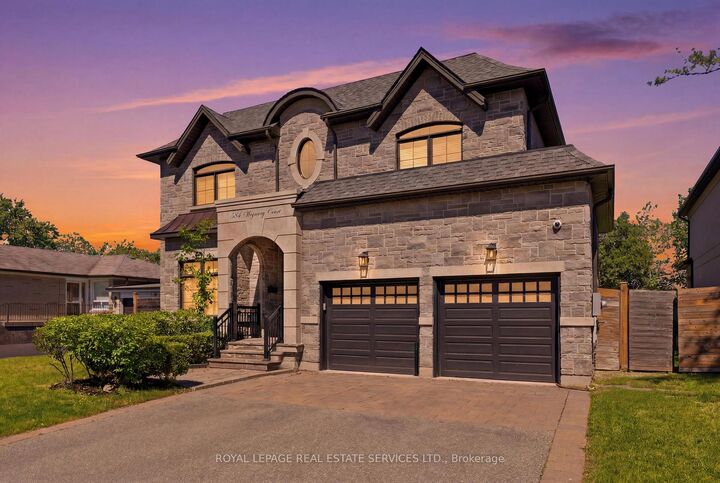 Property Photo: 584 Weynway Court ON L6L 4G7
