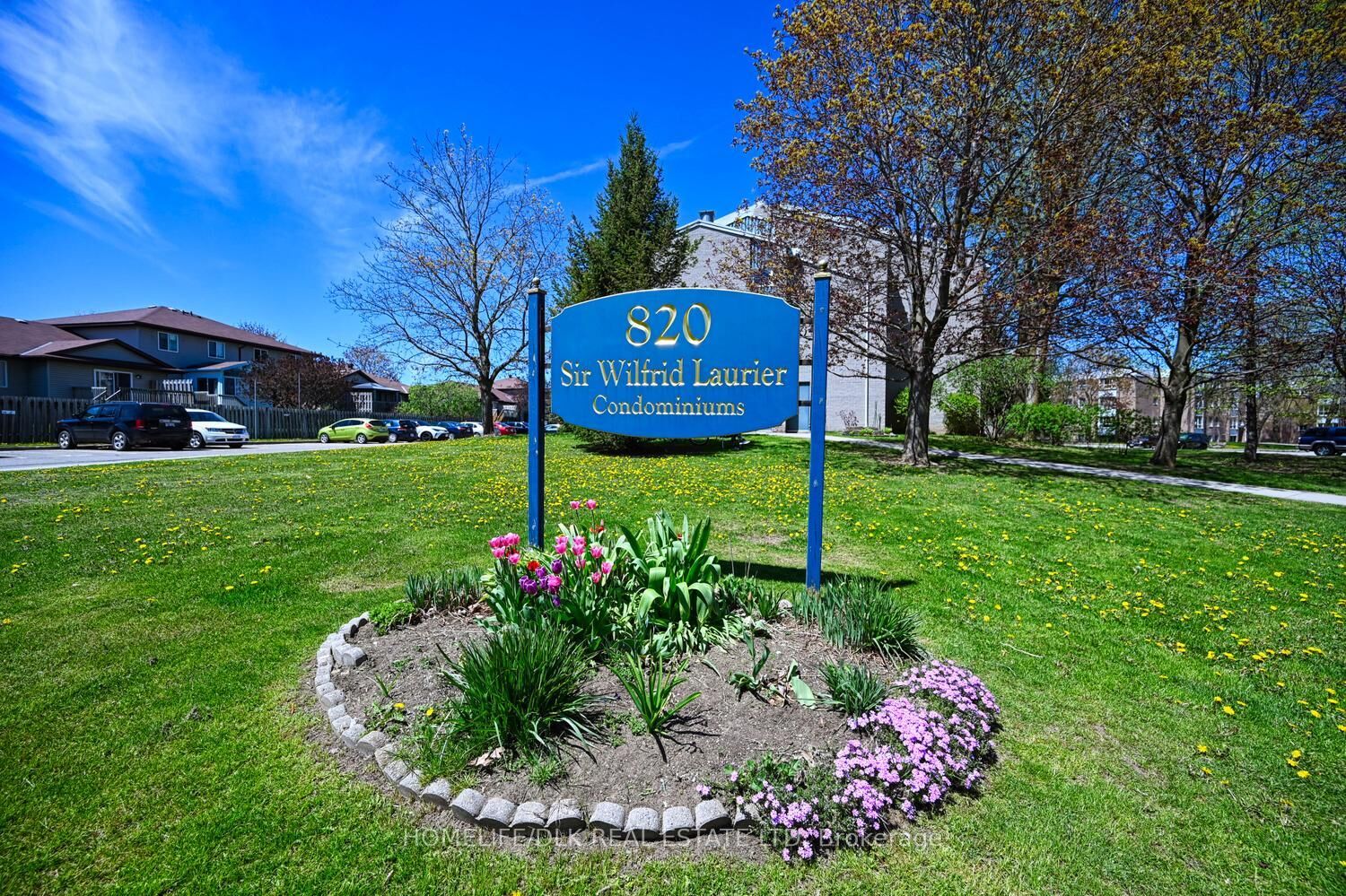 Property Photo:  820 Laurier Boulevard 306  ON K6V 6Z2 