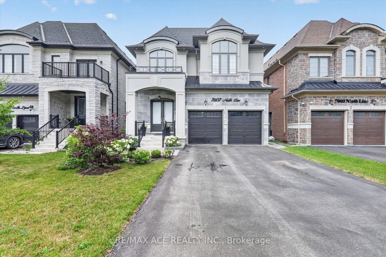 Property Photo: 7607 Ninth Line ON L6B 0M1