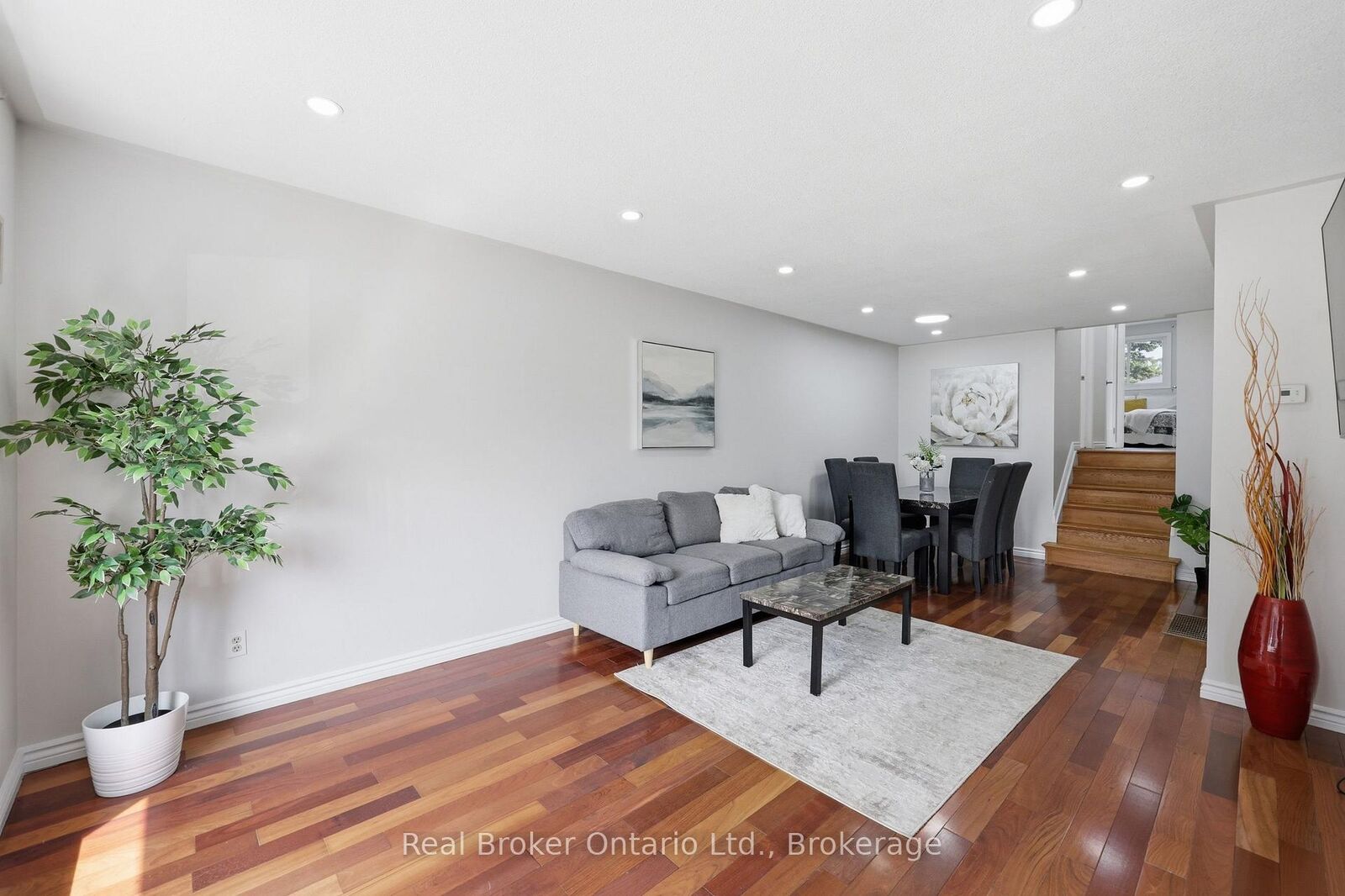 Property Photo: 83 Commercial Street ON L3B 5Y8