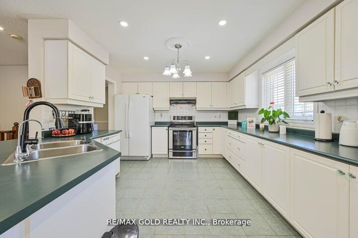 Property Photo: 156 Barleyfield Road ON L6R 2K3