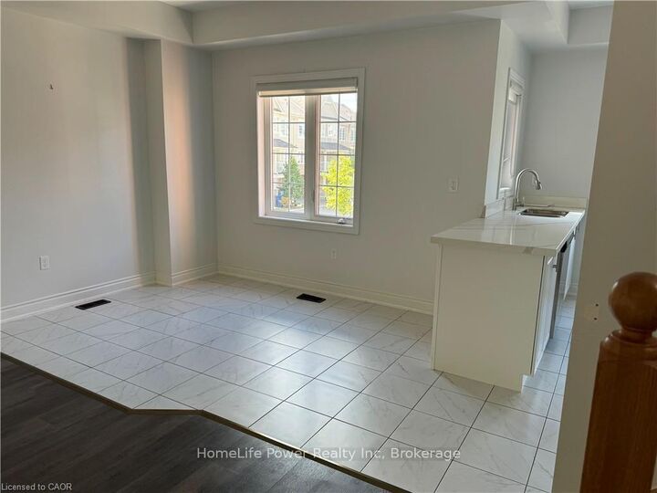 Photo de la propriété:  88 Decorso Drive 57  ON N1L 0A9 