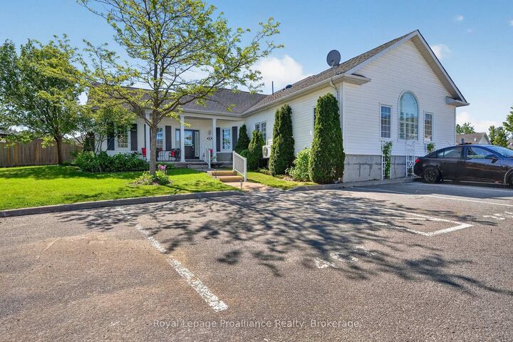 Property Photo:  325 Densmore Road 402  ON K9A 0E4 