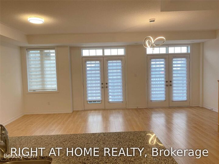 Property Photo:  470 Arthur Bonner Avenue  ON L6B 1P6 