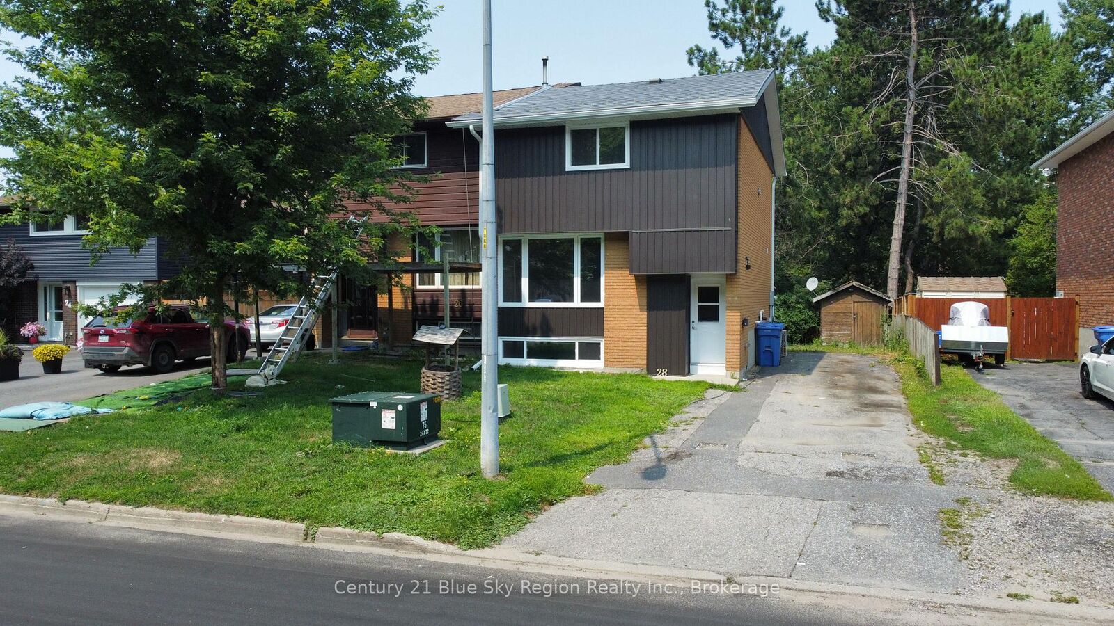 Property Photo: 28 Lovell Avenue ON P1A 3R8