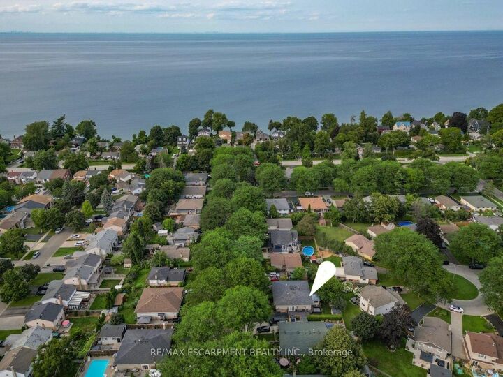 Property Photo:  14 Woodeden Road  ON L3M 4N4 