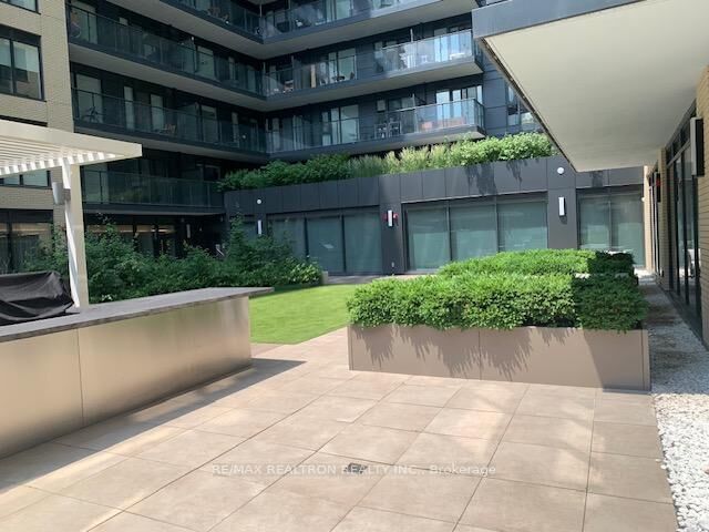 Property Photo: 543 Richmond Street 402 ON M5V 1Y6