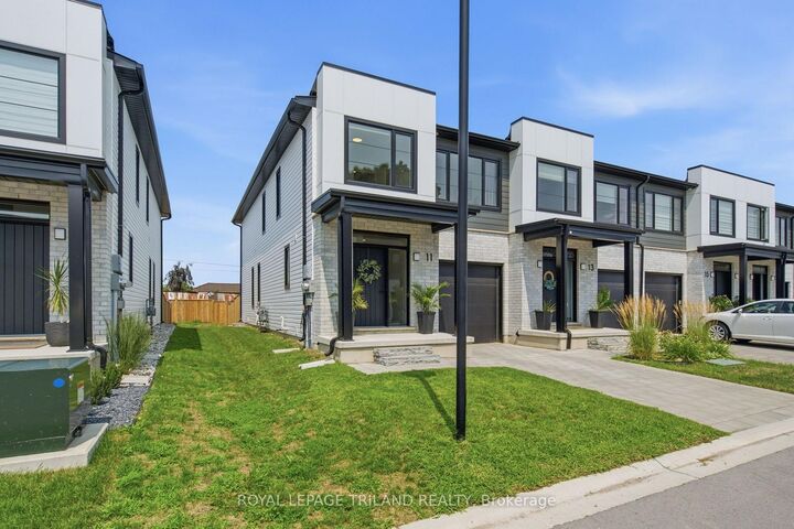 Property Photo: 101 Swales Avenue 11 ON N7G 0C1