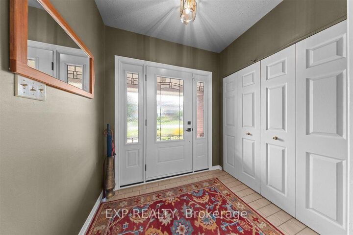 Property Photo: 2719 Wyldewood Street ON K1T 2S1