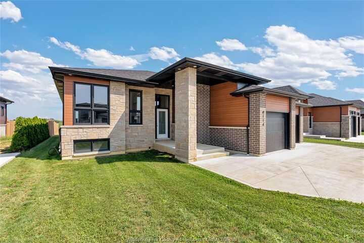 Property Photo: 114 Hazel Crescent ON N9Y 0A9