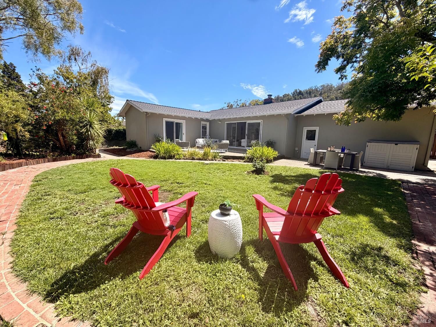 Property Photo:  44 Robinhood Drive  CA 94901 