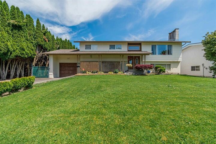 10510 Conrad Street — photo 1