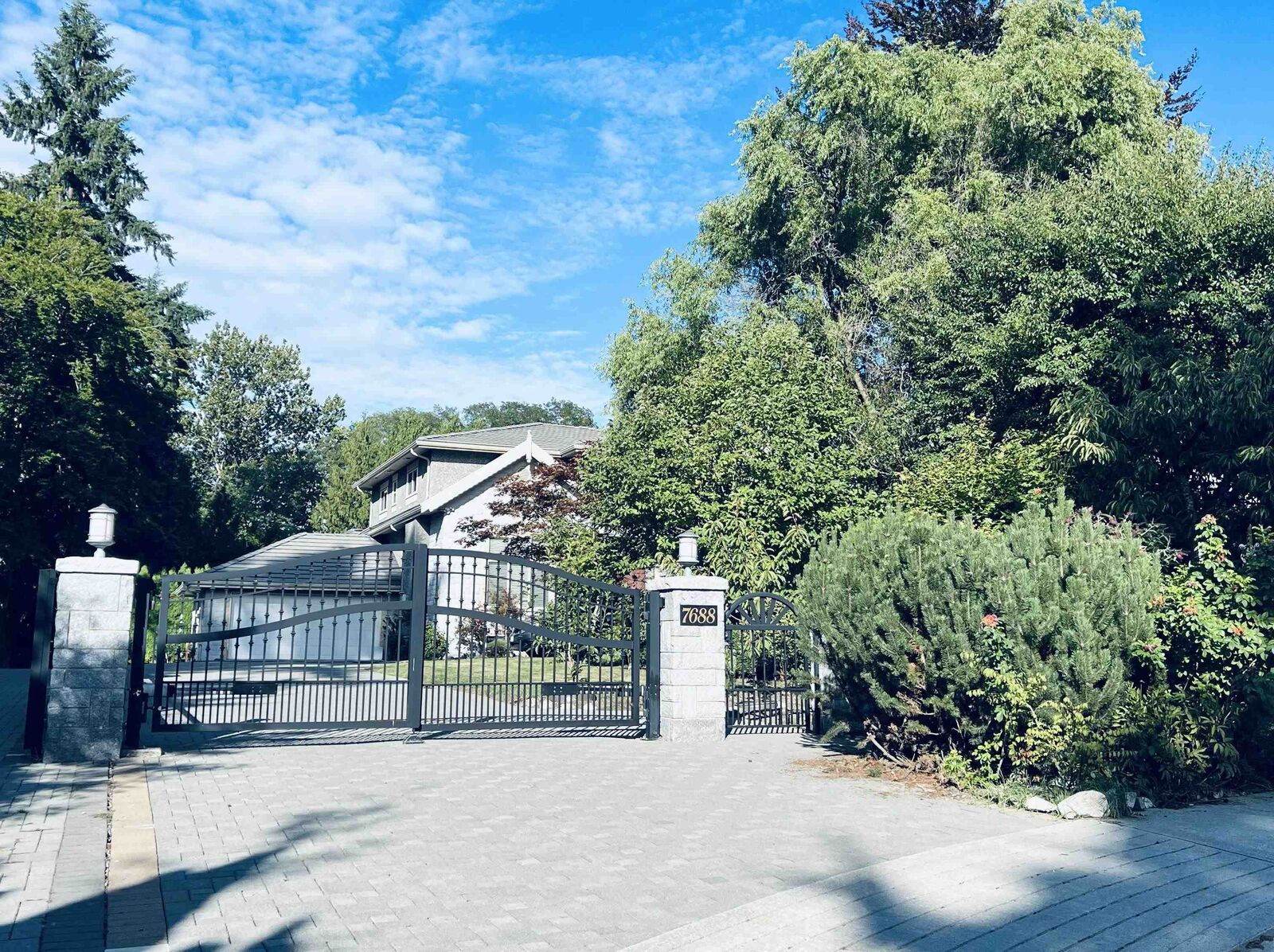 Property Photo: 7688 Wheater Court BC V5E 4P3