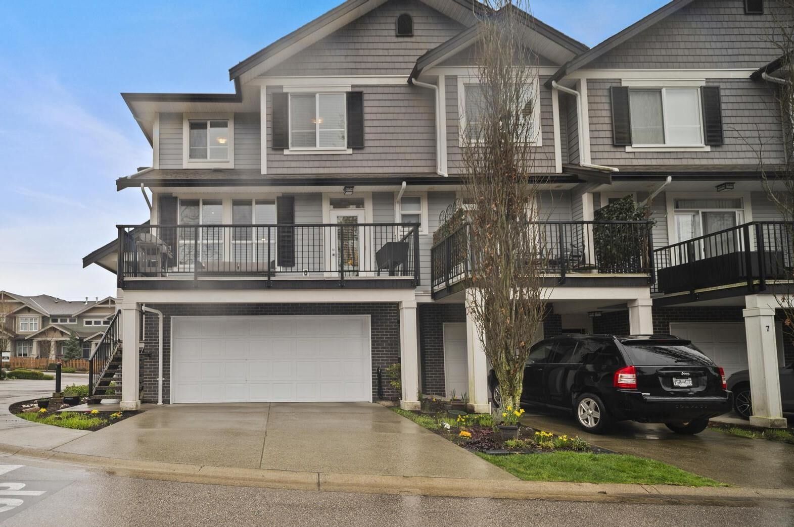 Property Photo:  7157 210 Street 9  BC V2Y 0T3 