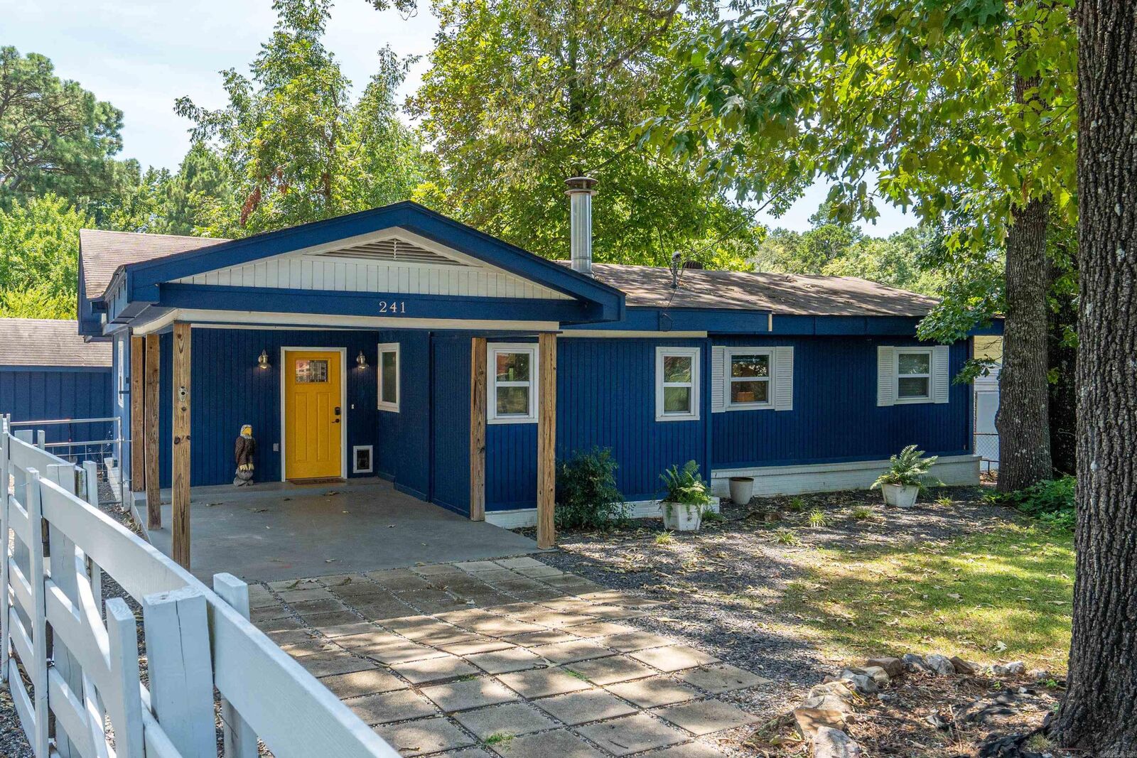 Property Photo:  241 Bayou Point  AR 71913 