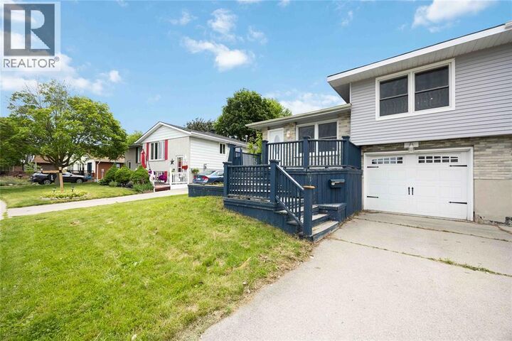 Property Photo:  226 Trudeau Drive  ON N7S 4K6 