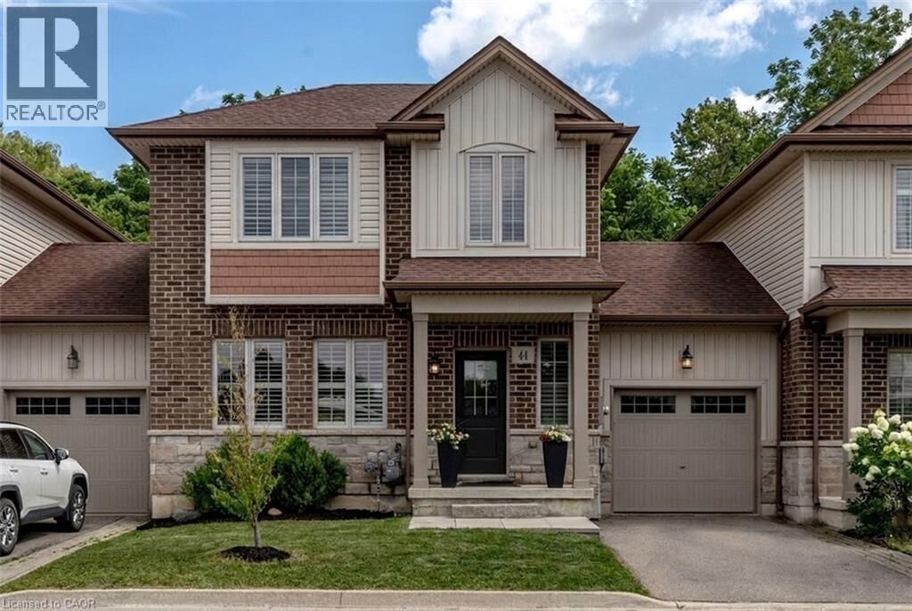 Property Photo:  44 Westbank Trail  ON L8J 0H5 