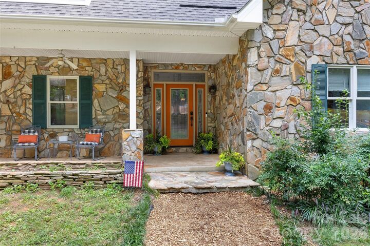 Property Photo: 7105 Old Ridge Road NC 28173