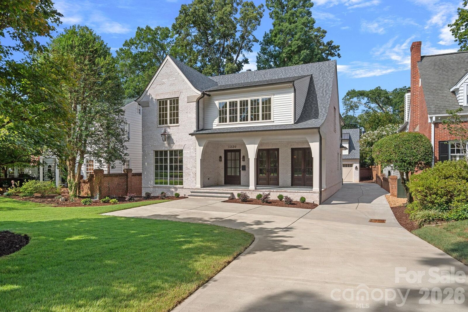 Property Photo:  1220 Biltmore Drive  NC 28207 