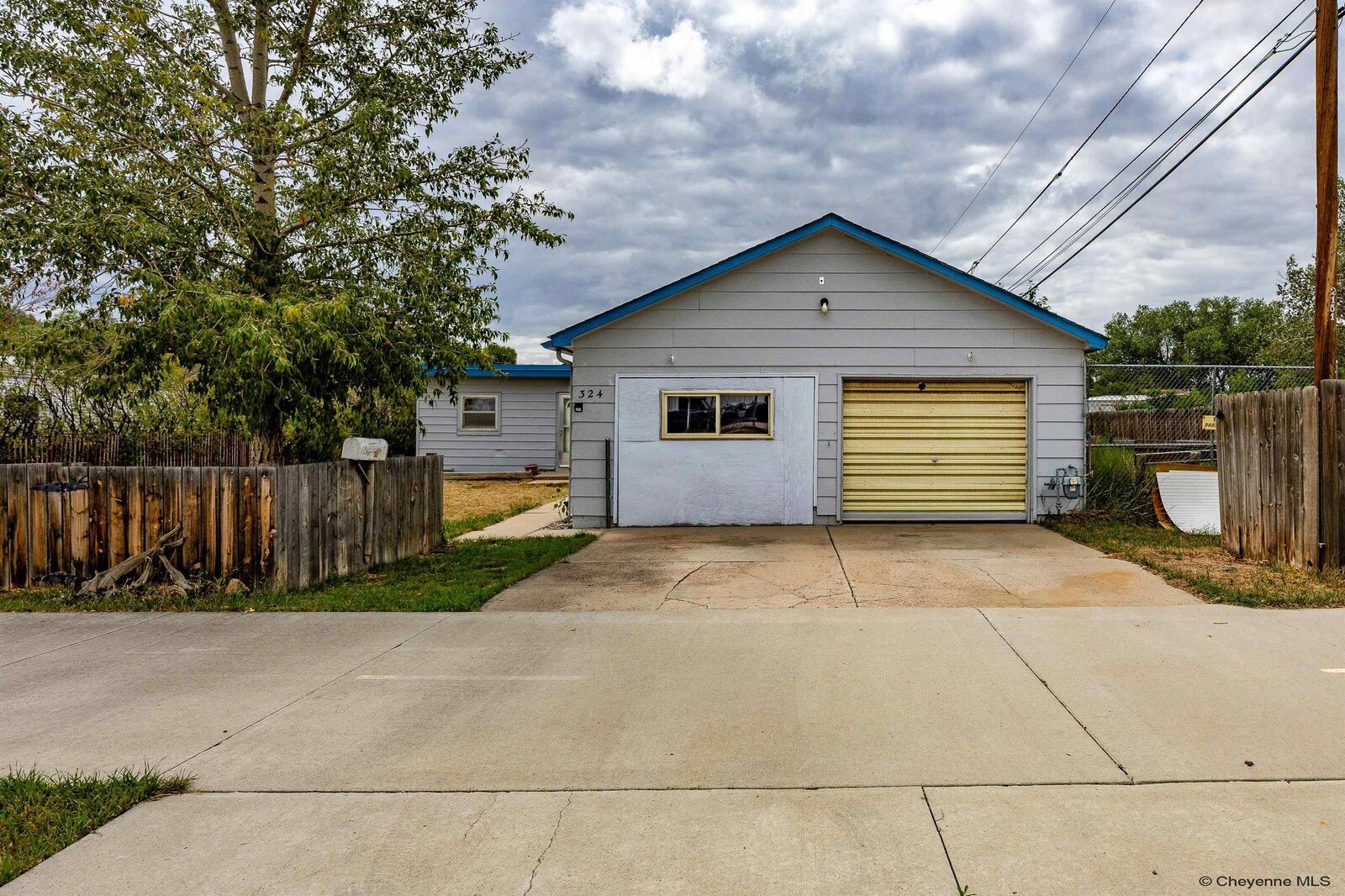 Property Photo: 324 S Colorado Ave WY 82070