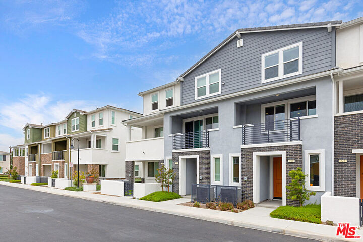 Property Photo:  220 Lockhart Way  CA 91790 