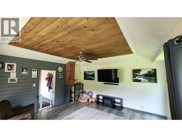 Property Photo:  13287 Linklater Lane  BC V0C 2C0 