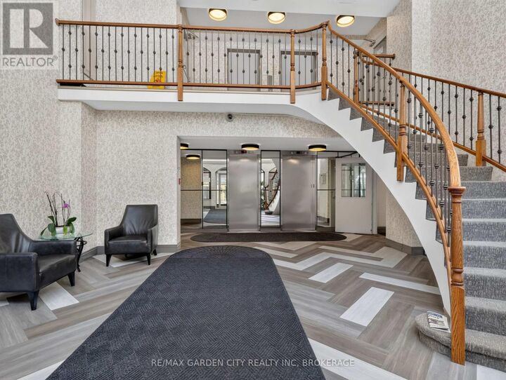 Property Photo:  359 Scott Street North 701  ON L2N 2G5 