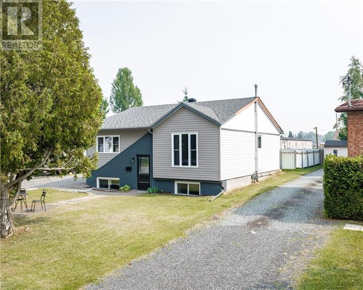 Property Photo:  17 Sycamore Street  ON P0M 1L0 