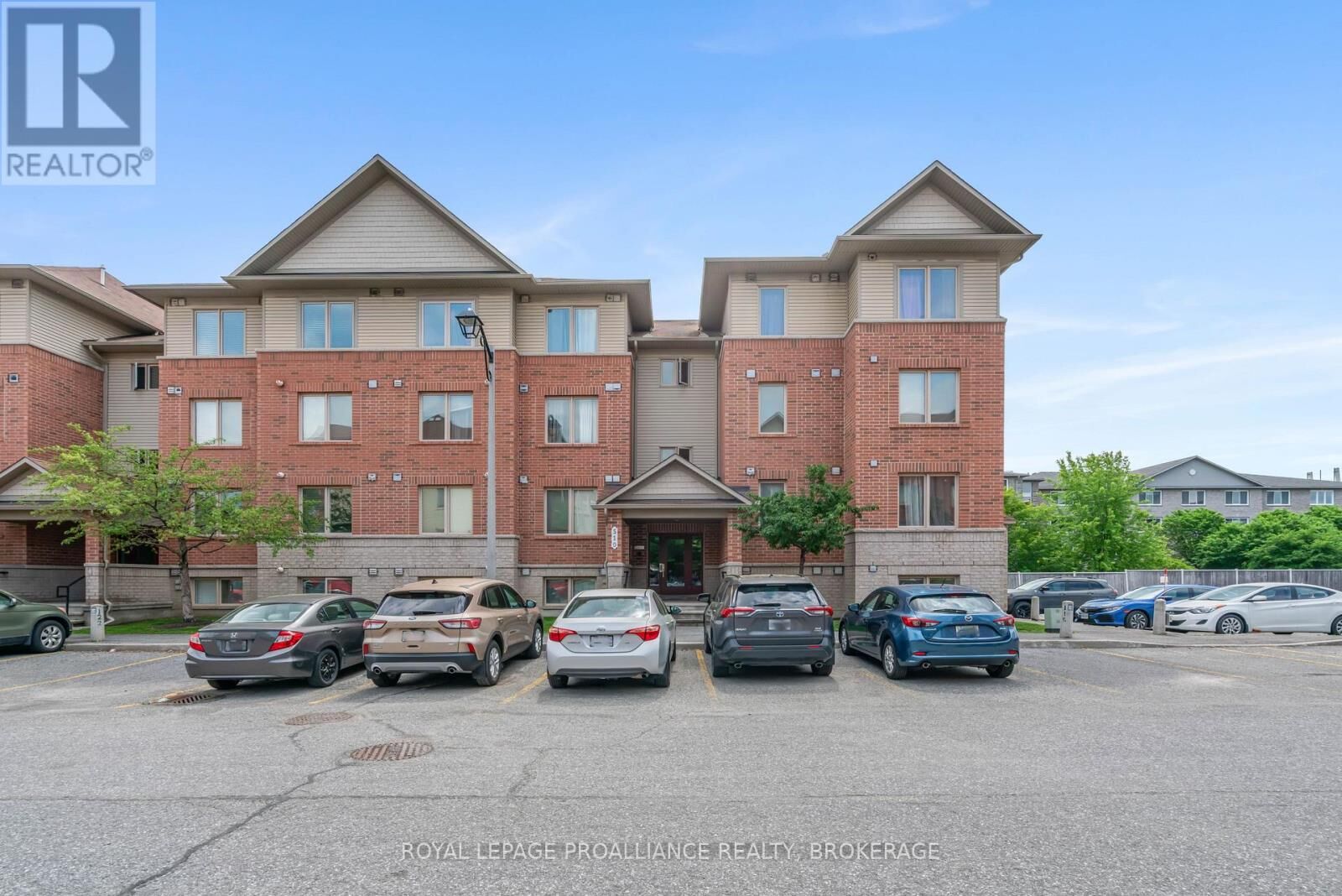 Property Photo: 510 Stonefield Private 2 ON K2G 4R3