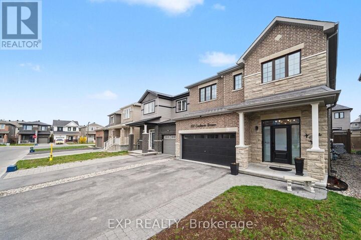 Property Photo: 707 Cashmere Terrace ON K2J 6M2