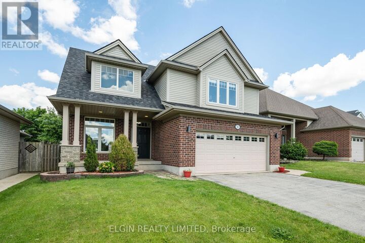 11 Kensington Court — photo 1