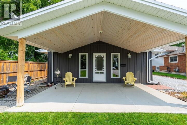 Property Photo: 6822 Evergreen Lane ON N0N 1E0