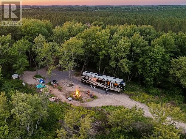 687 Lac Deux Milles — photo 1