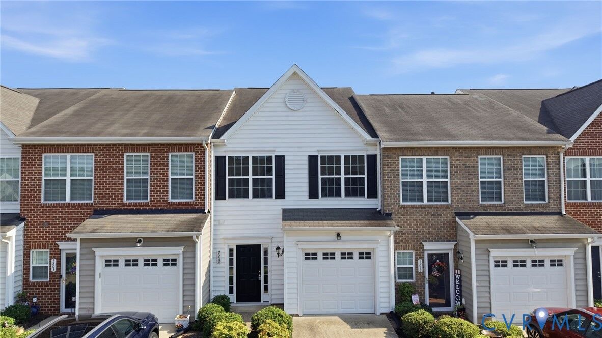 Property Photo:  7207 Jackson Arch Drive  VA 23111 