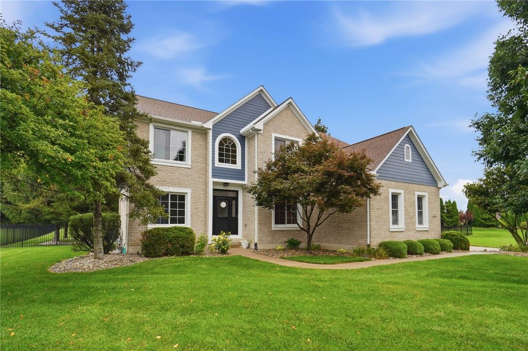Property Photo: 7260 Stone Ridge Drive OH 45066
