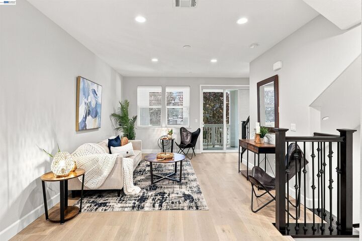 Property Photo:  115 Maidenhair Ter  CA 94086 