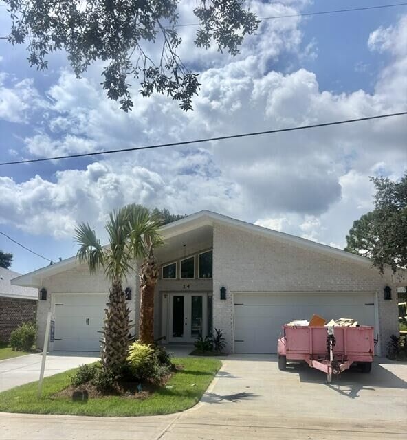 Property Photo:  14 Tooke Street  FL 32547 