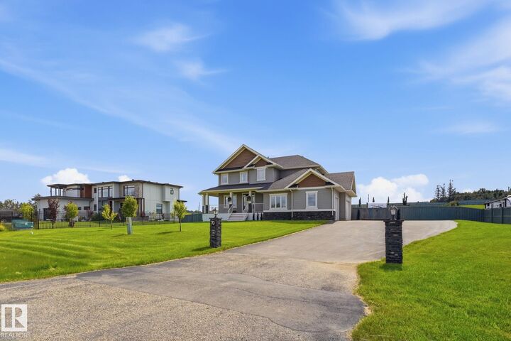Property Photo:  26409 Tp 532A  AB T7X 4M1 